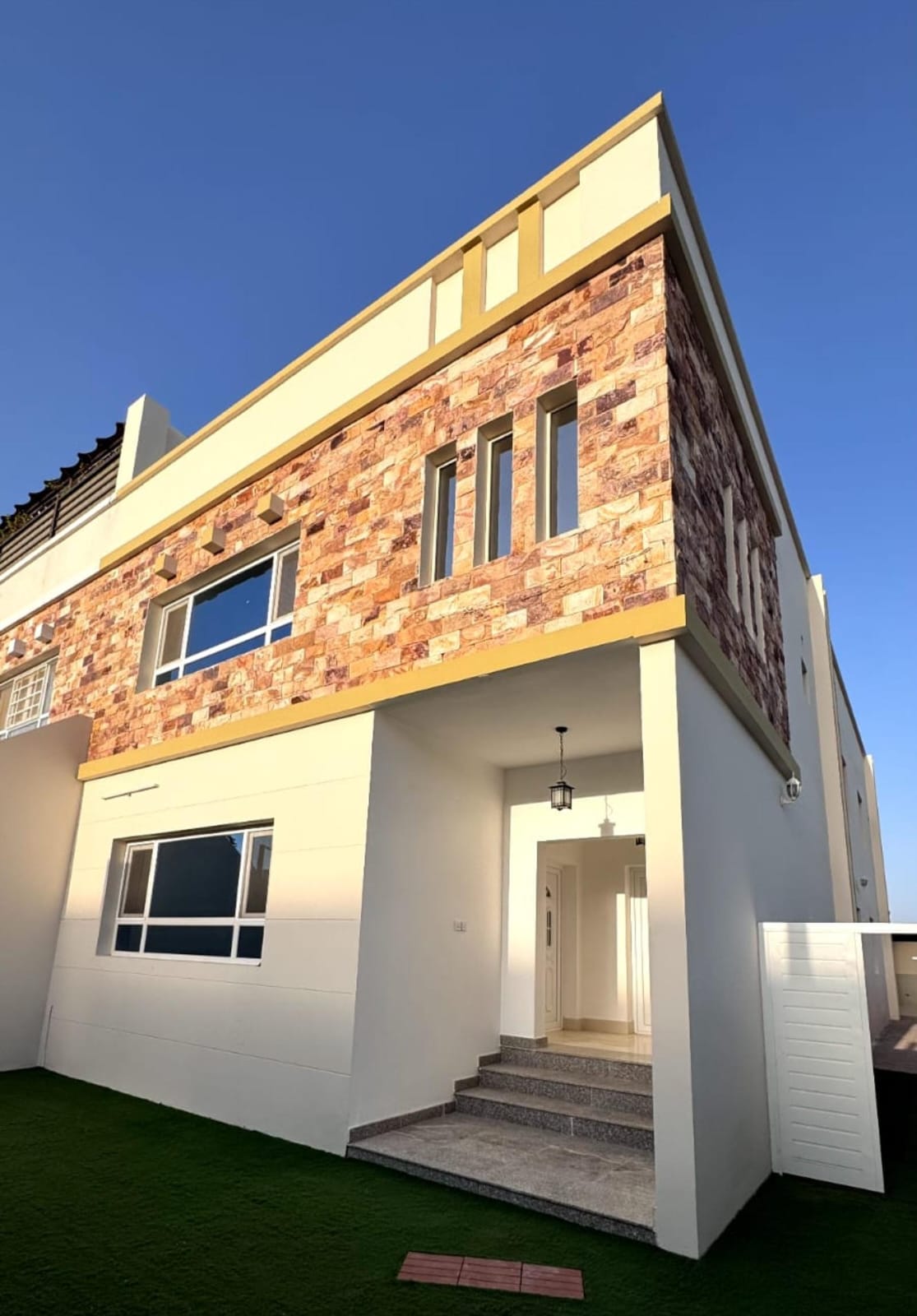 Stunning Oceanfront Condo